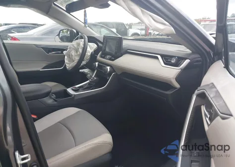 2022 Toyota Rav4 Xle Premium z USA, uszkodzony, nr VIN 2T3C1RFV9NC209162